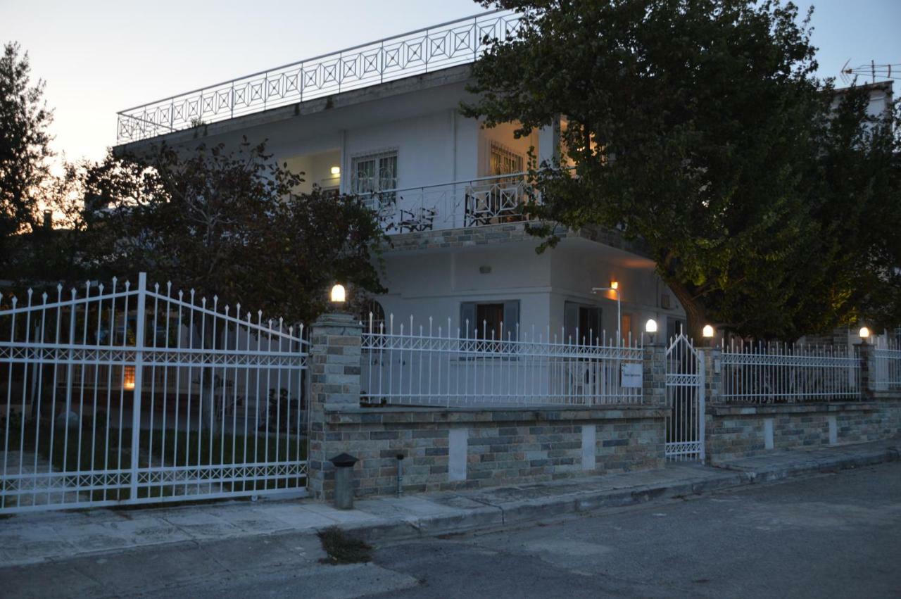 Antony Apartments Nea Plagia Exteriér fotografie